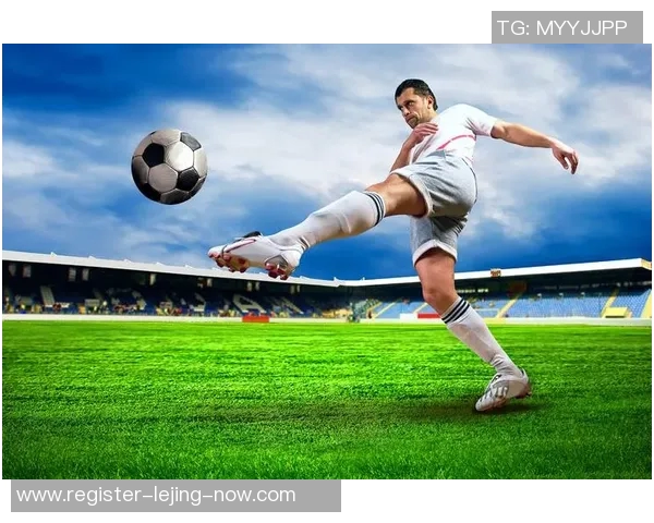 足球运动中的肋骨伤害及其预防与康复方法探讨